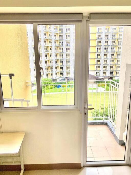 Field Residences Paranaque City Dış mekan fotoğraf