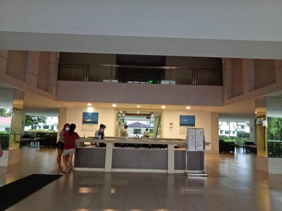 Field Residences Paranaque City Dış mekan fotoğraf